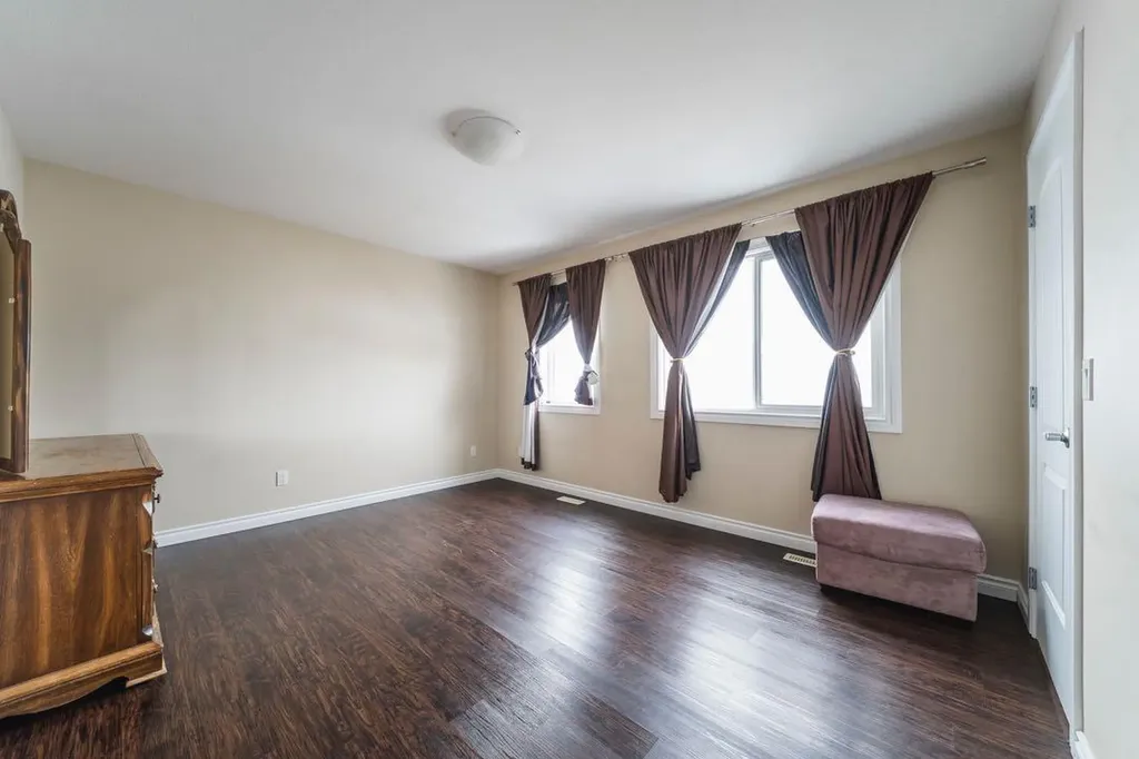 240 Comeau Crescent Fort Mcmurray AB T9K 2X8