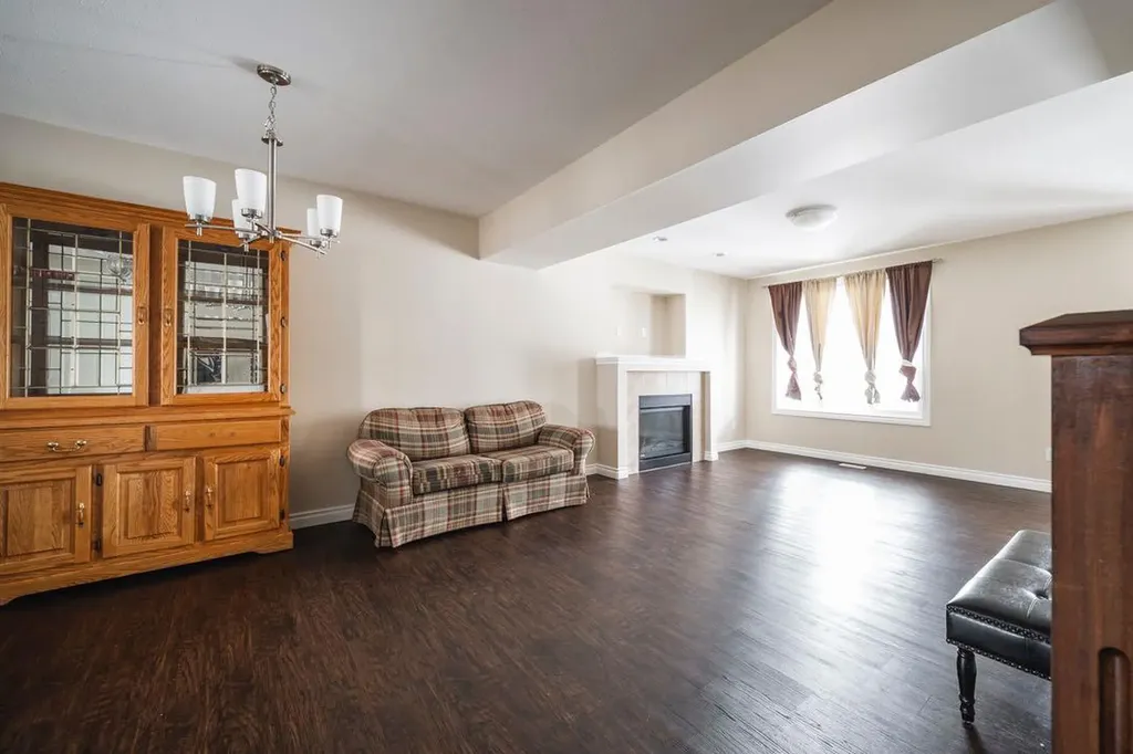 240 Comeau Crescent Fort Mcmurray AB T9K 2X8