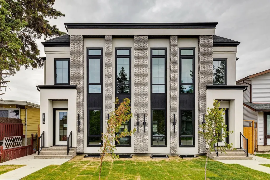 2810 38 Street SW Calgary AB T3E3G2