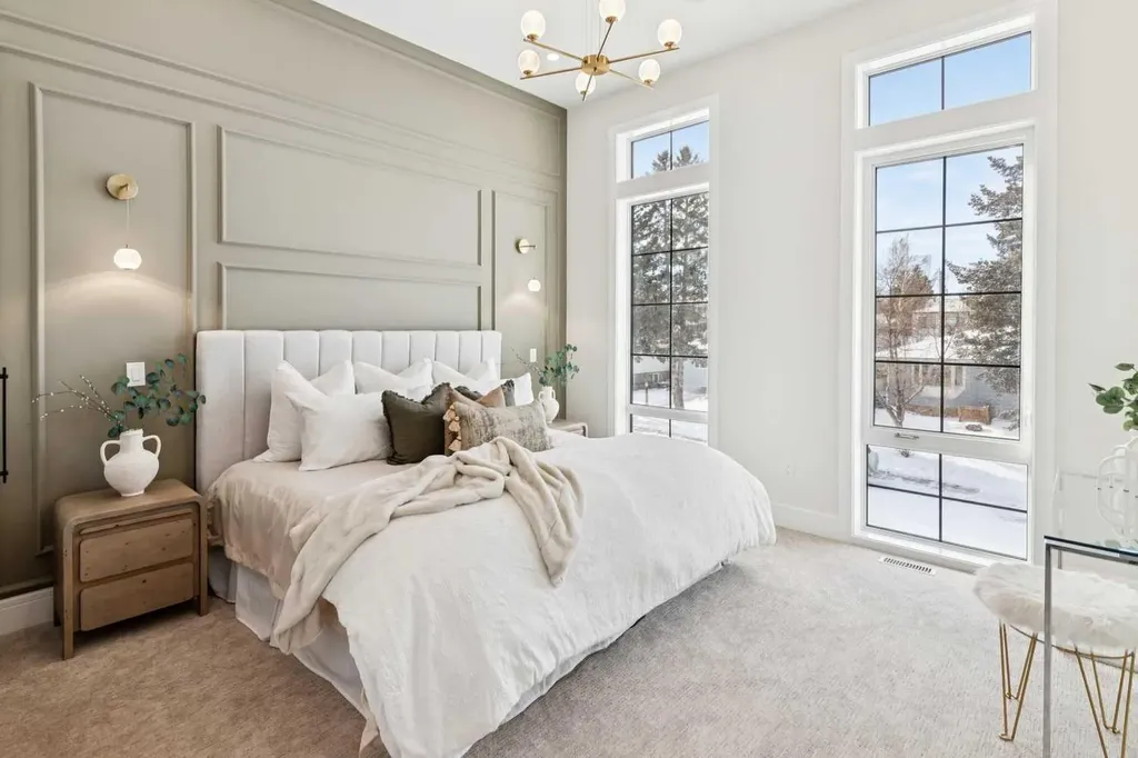 2810 38 Street SW Calgary AB T3E3G2