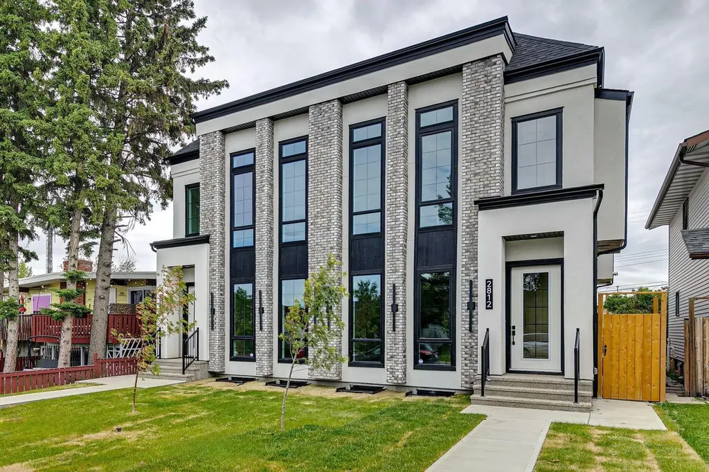 2810 38 Street SW Calgary AB T3E3G2