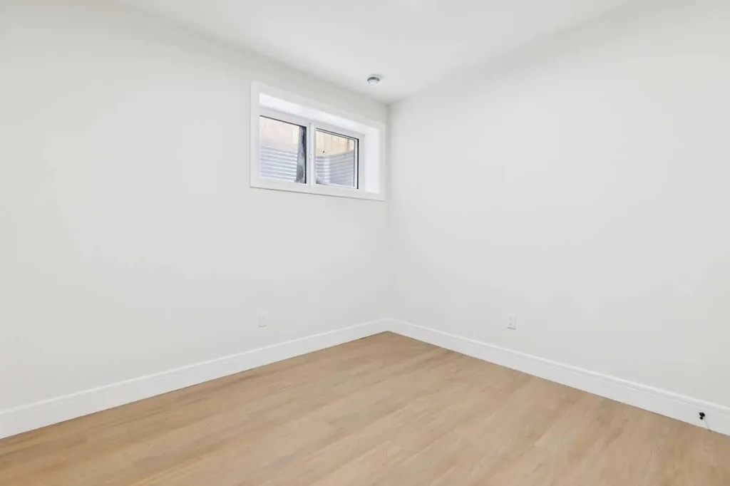 2810 38 Street SW Calgary AB T3E3G2