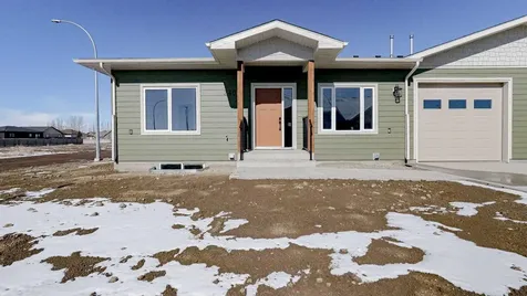173 Parkview Crescent W Bow Island AB T0K 0G0