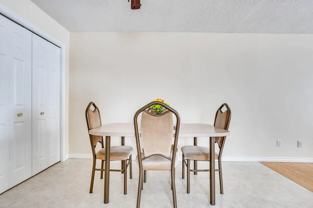 146 Elmore Drive Fort Mcmurray AB T9H 4N9