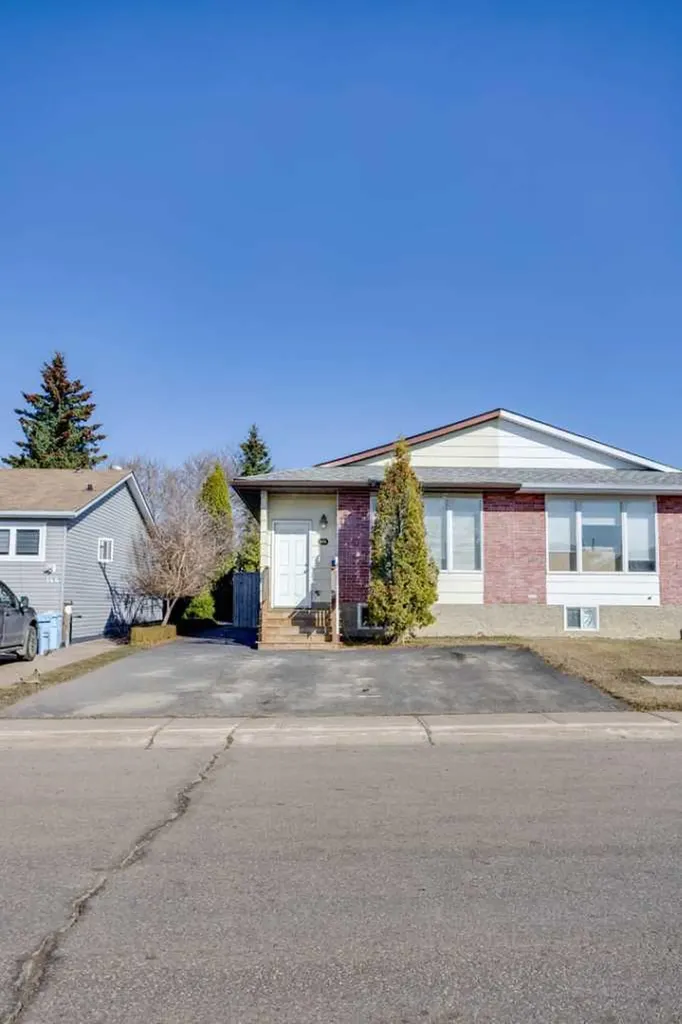146 Elmore Drive Fort Mcmurray AB T9H 4N9