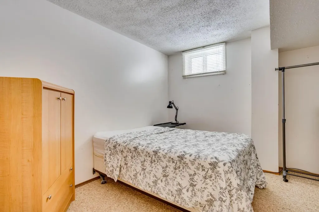146 Elmore Drive Fort Mcmurray AB T9H 4N9