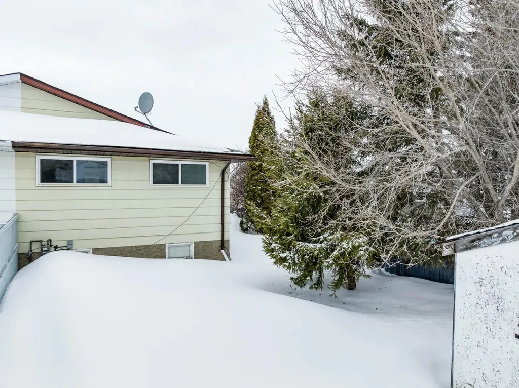 146 Elmore Drive Fort Mcmurray AB T9H 4N9
