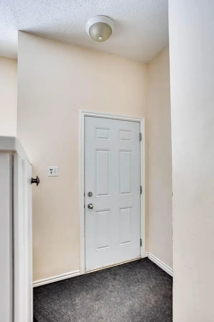 146 Elmore Drive Fort Mcmurray AB T9H 4N9