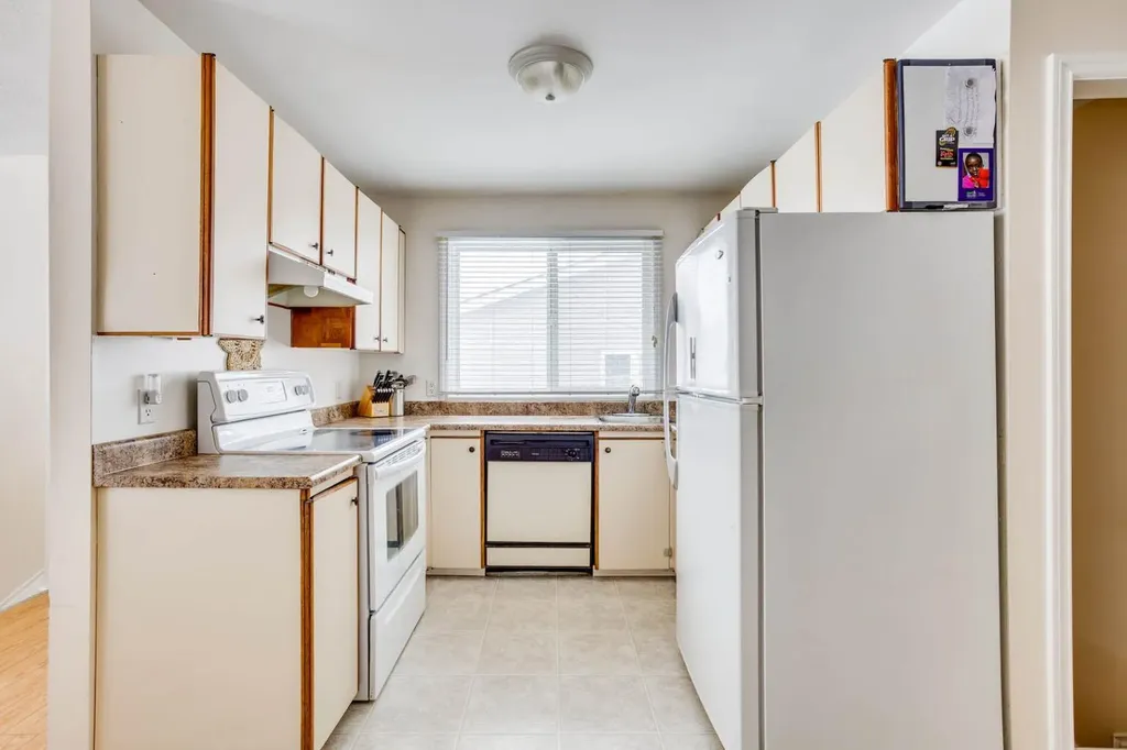 146 Elmore Drive Fort Mcmurray AB T9H 4N9