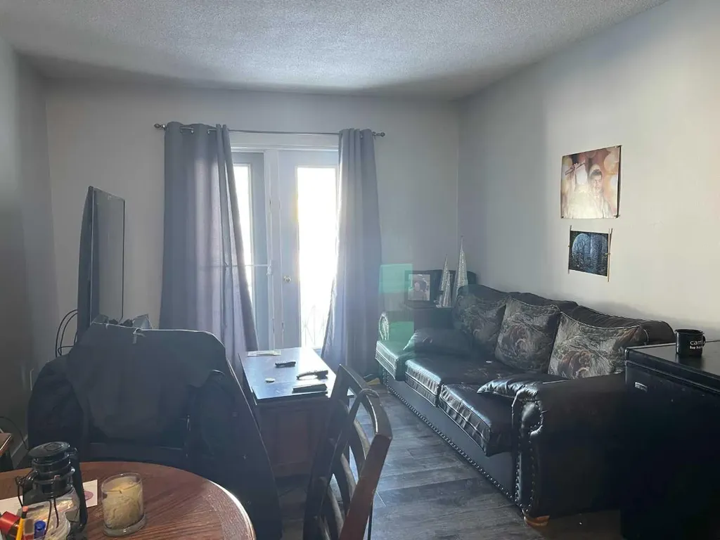 3105 51 Avenue Lloydminster AB T9V 1H9