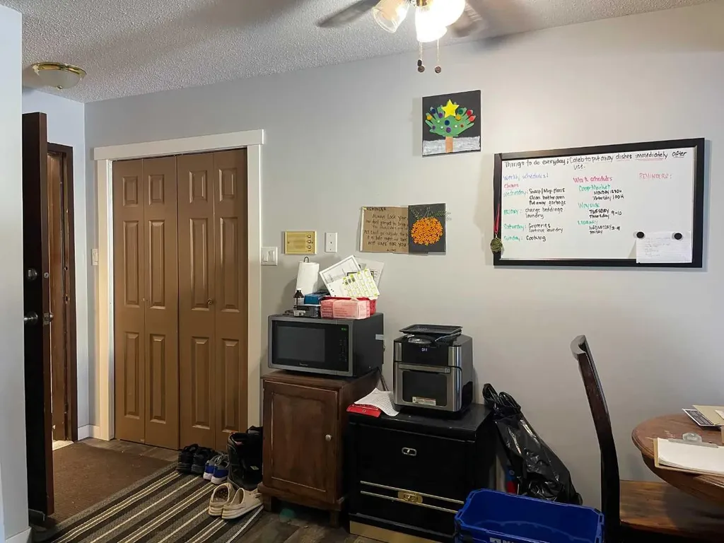 3105 51 Avenue Lloydminster AB T9V 1H9