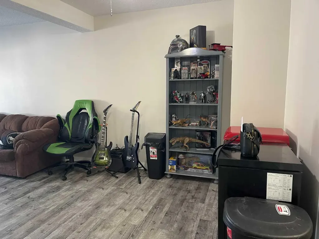 3105 51 Avenue Lloydminster AB T9V 1H9