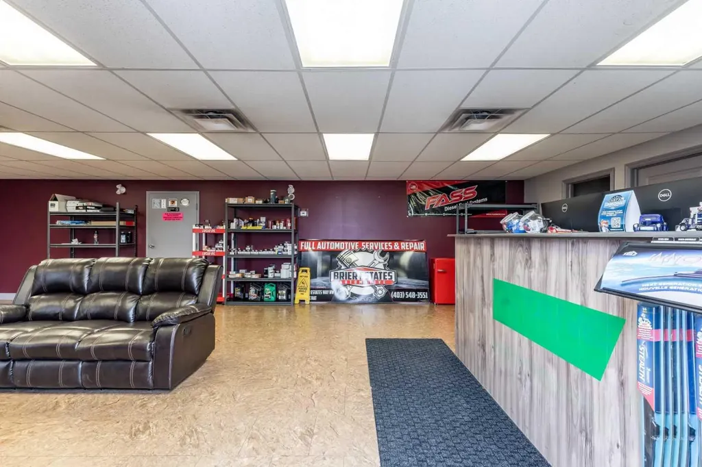 81 Brier Estates Way NW Medicine Hat AB T1C0B2