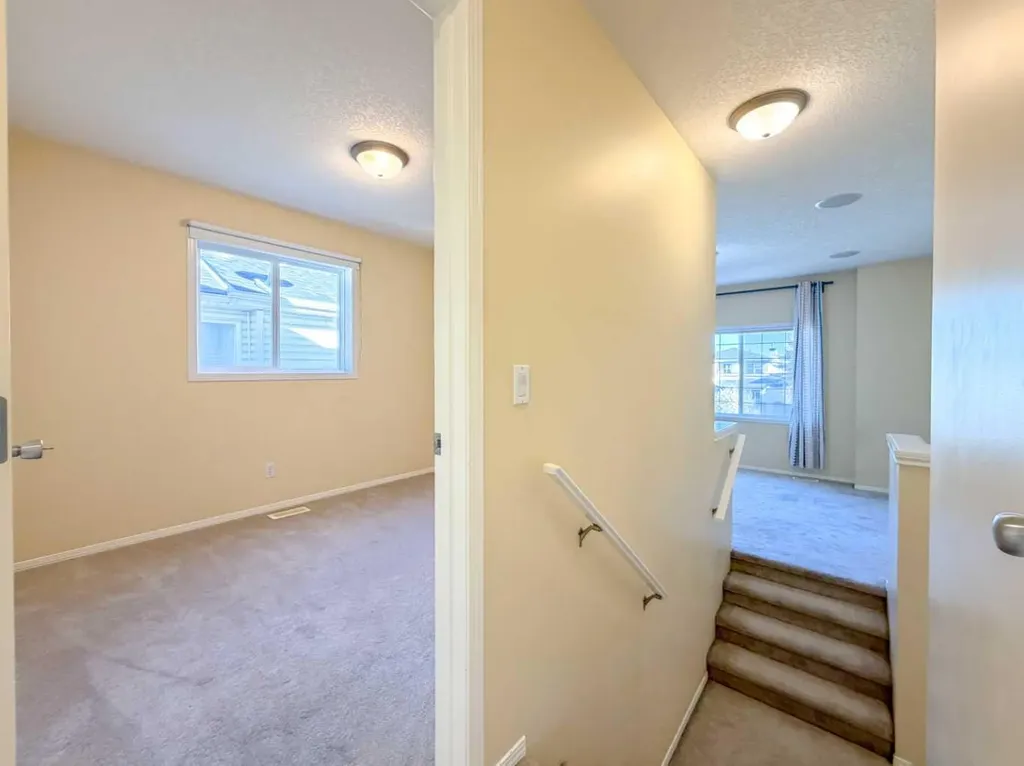 21 Panamount Hill NW Calgary AB T3K5R8