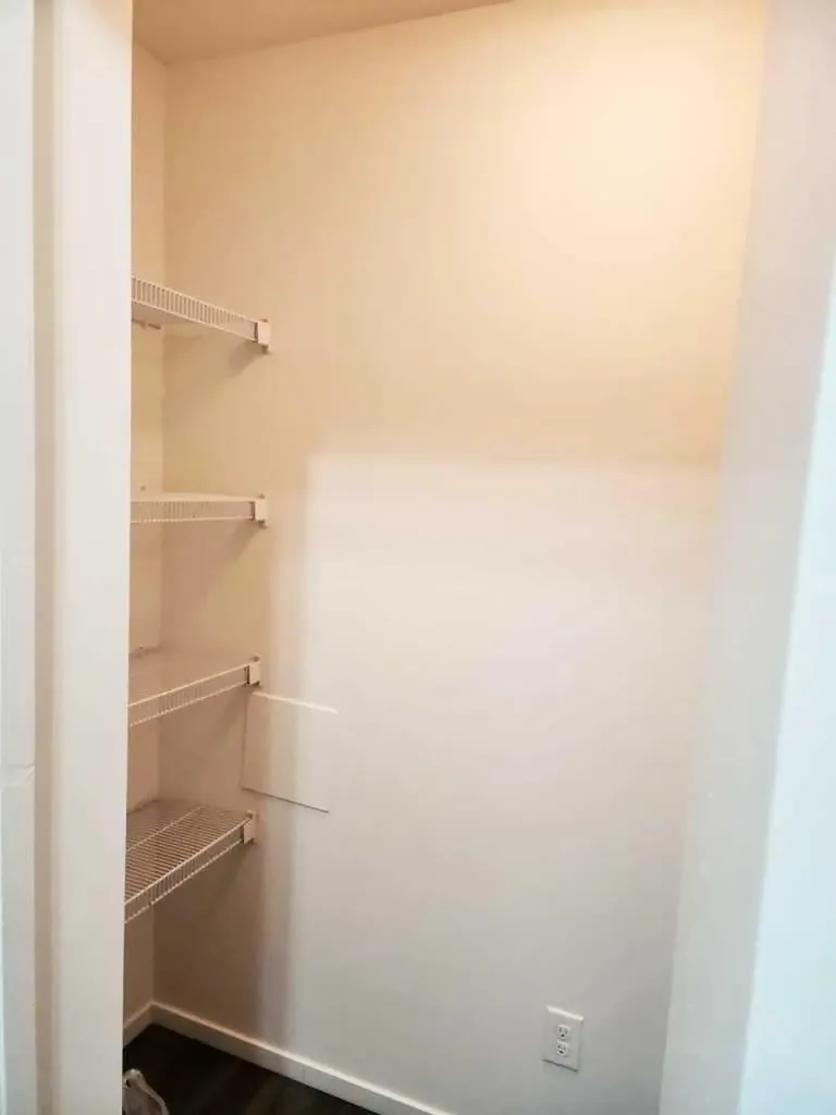 4641 128 Avenue NE Calgary AB T3N 1T3