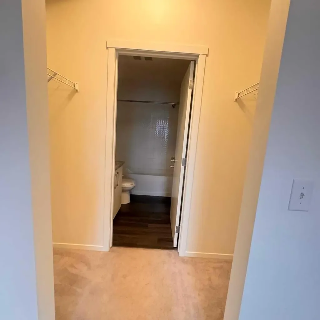 4641 128 Avenue NE Calgary AB T3N 1T3