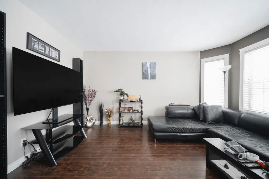 269 Smallwood Street Fort Mcmurray AB T9K 2L4