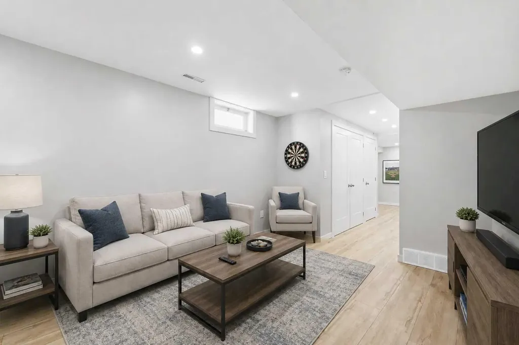 6 Mckernan Place SE Calgary AB T2Z 1T1