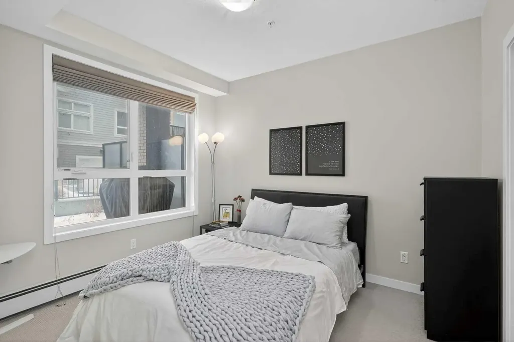 721 4 Street NE Calgary AB T2E 3S7
