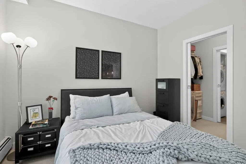 721 4 Street NE Calgary AB T2E 3S7