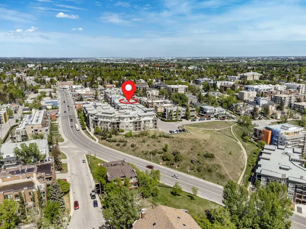721 4 Street NE Calgary AB T2E 3S7