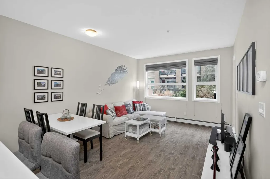 721 4 Street NE Calgary AB T2E 3S7