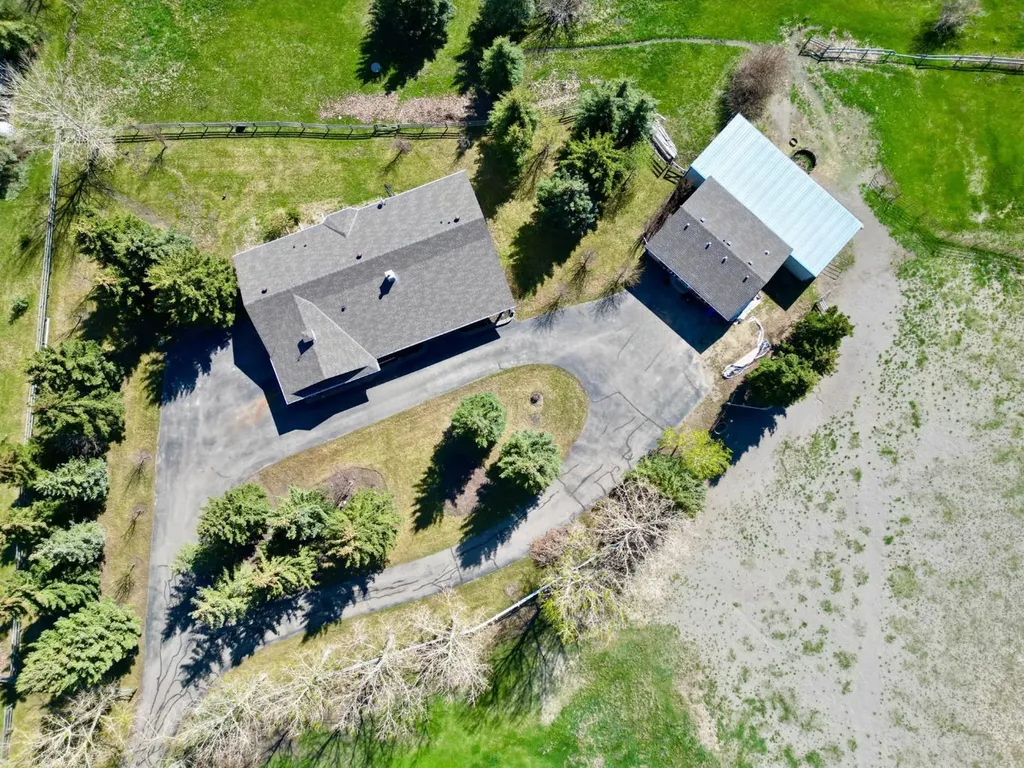 260048 Bearspaw Road Rural Rocky View County AB T3R1H4