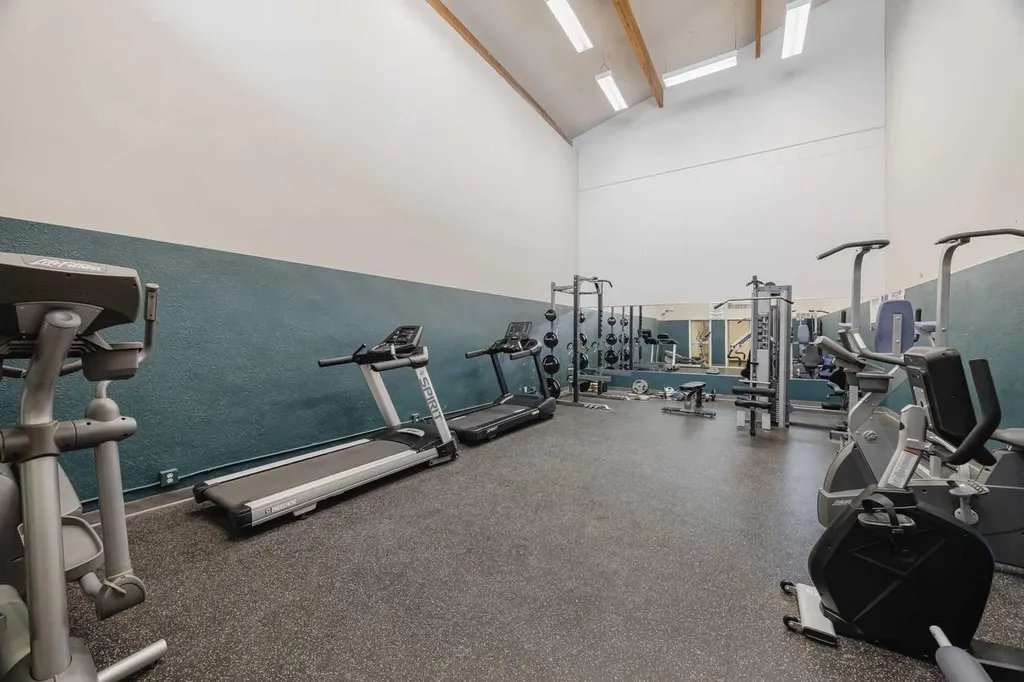 315 Southampton Drive SW Calgary AB T2W 2T6