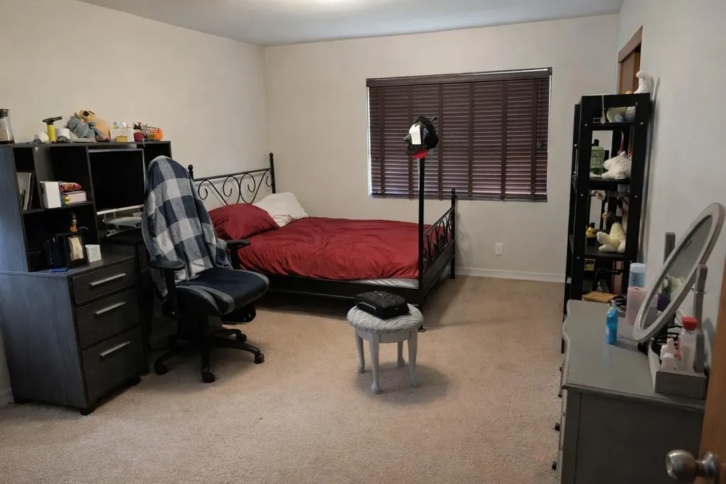 4612 50a Avenue Rocky Mountain House AB T4T1B9