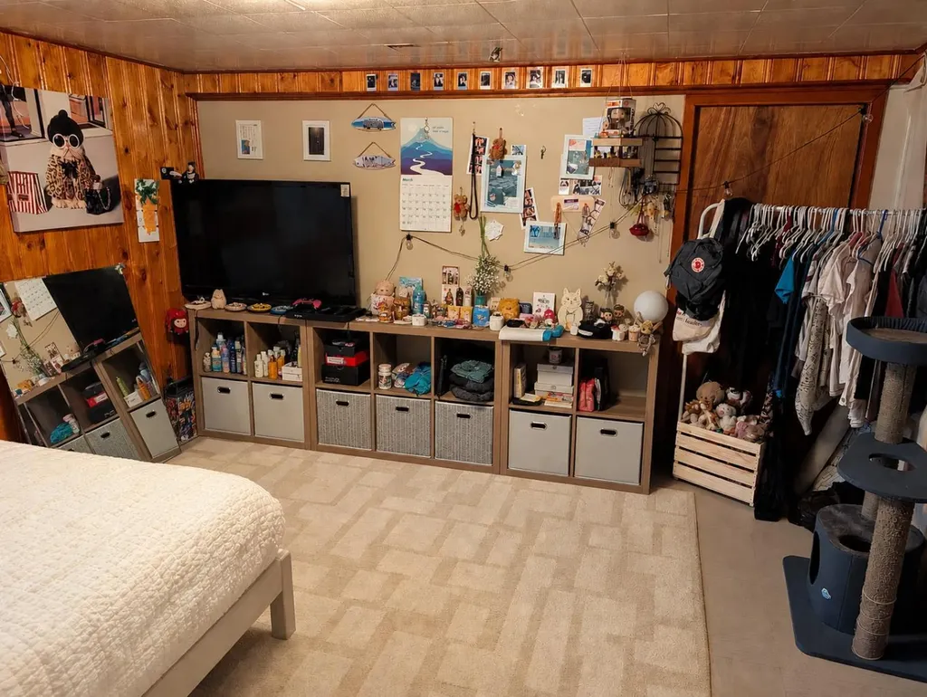4612 50a Avenue Rocky Mountain House AB T4T1B9