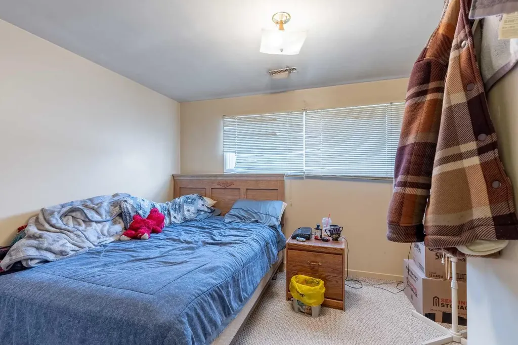 1408 & 1410 15 Avenue N Lethbridge AB T1H 1W1