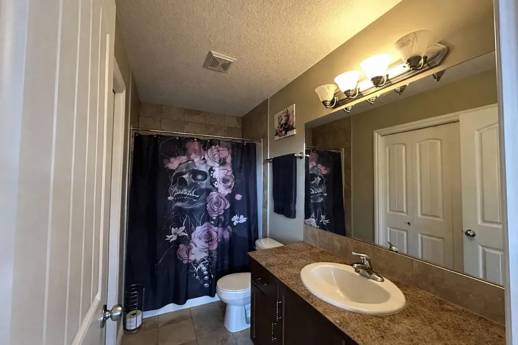 8526 16 Avenue Coleman AB T0K 0M0