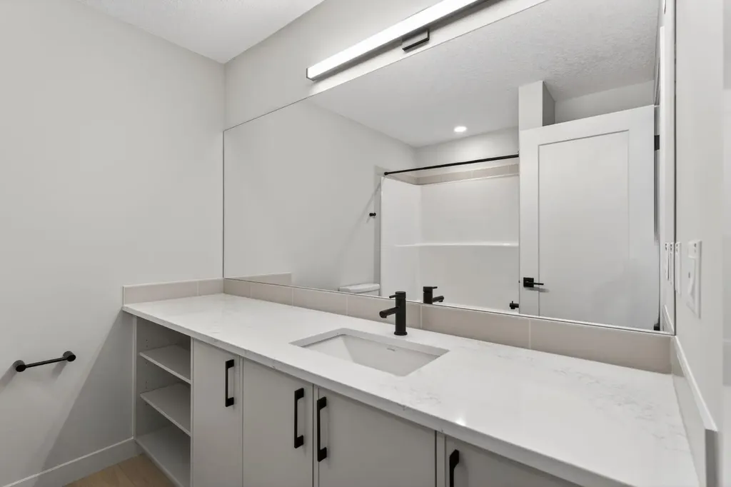 645 53 Avenue SW Calgary AB T2V0C2