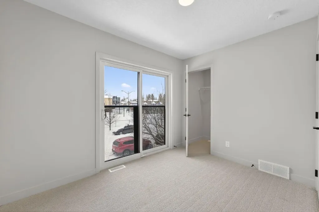 645 53 Avenue SW Calgary AB T2V0C2