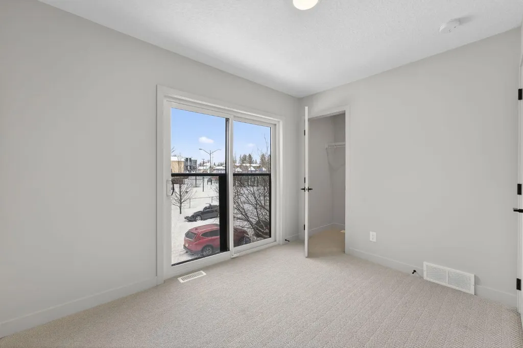 645 53 Avenue SW Calgary AB T2V0C2
