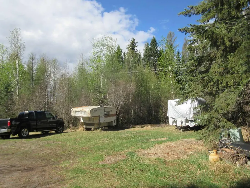 71037 Township Road 39-3 Rural Clearwater County AB T0M 0C0