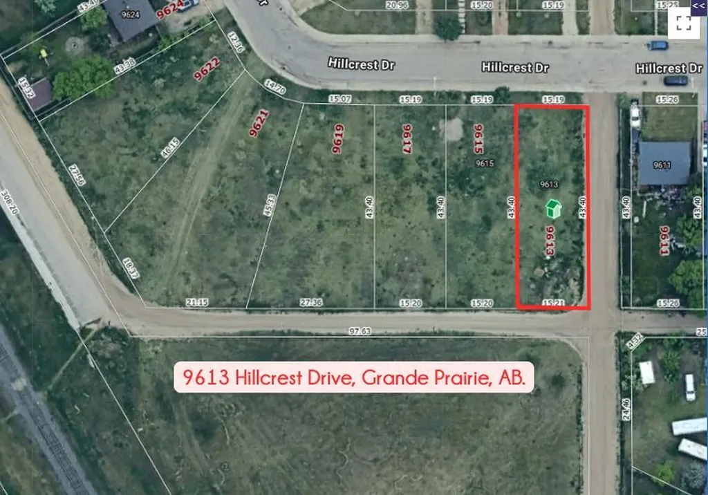 9613 Hillcrest Drive Grande Prairie AB T8V 1A6