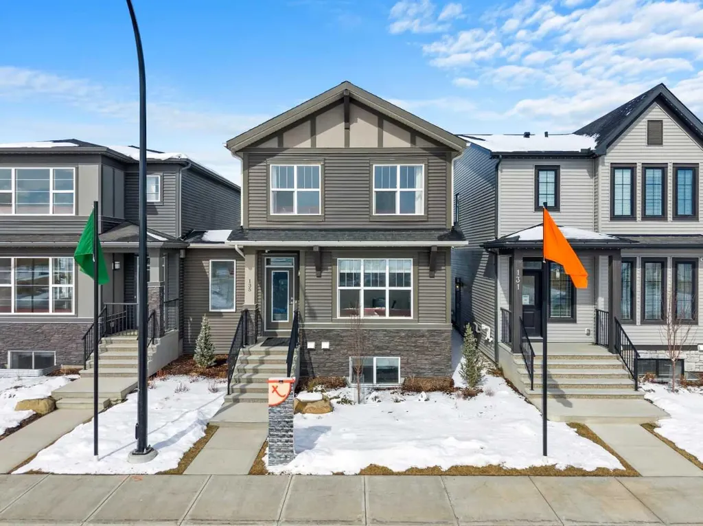 135 Huxland Road NE Calgary AB T2A 5Z9