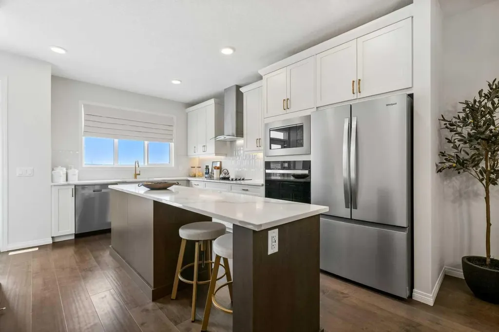 135 Huxland Road NE Calgary AB T2A 5Z9