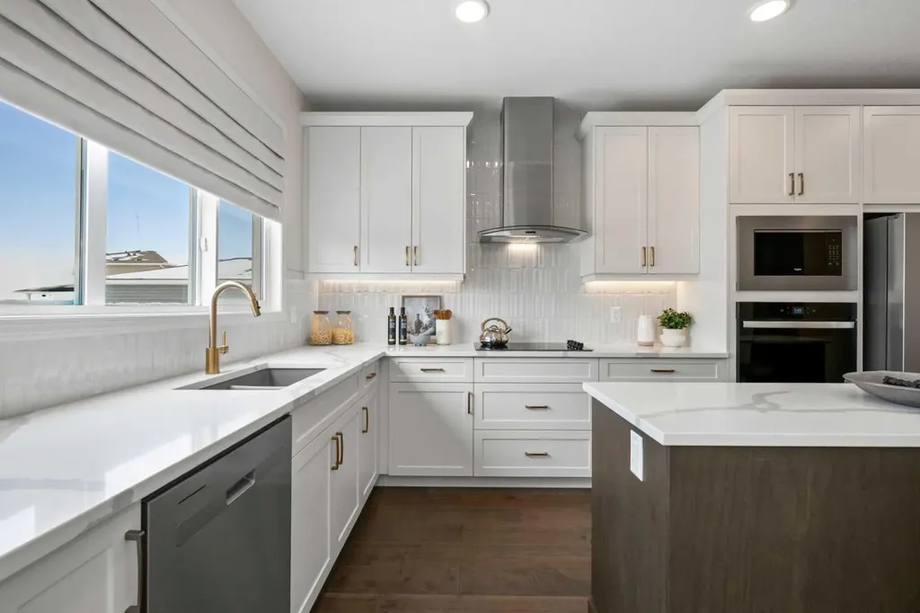135 Huxland Road NE Calgary AB T2A 5Z9