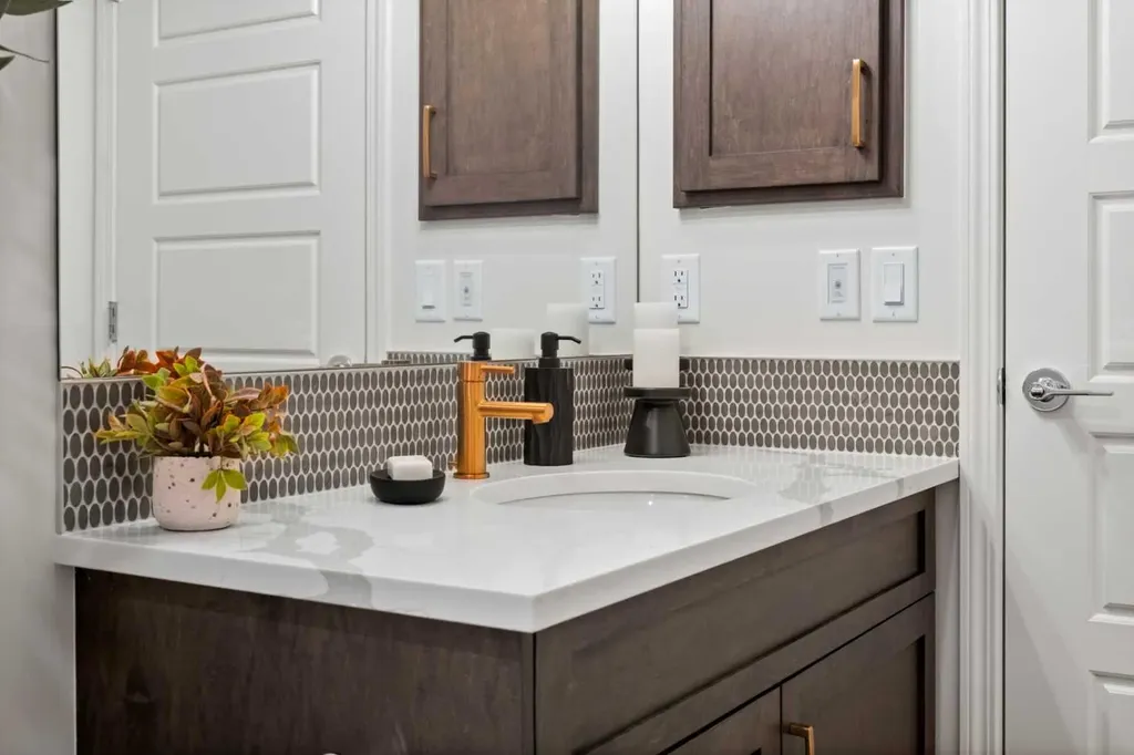 135 Huxland Road NE Calgary AB T2A 5Z9