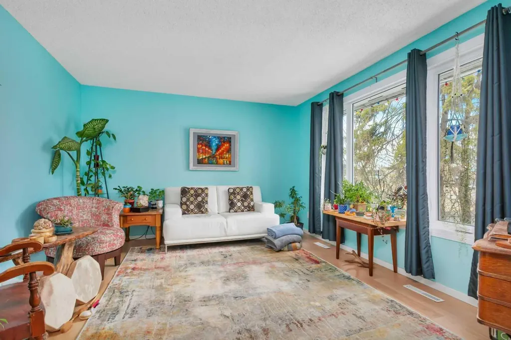 6749 59 Avenue Red Deer AB T4P 1B1