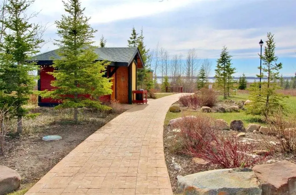 200 Canal Street Rural Ponoka County AB T4L 2N3