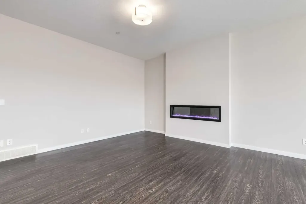 70 Howse Common NE Calgary AB T3P 0V3