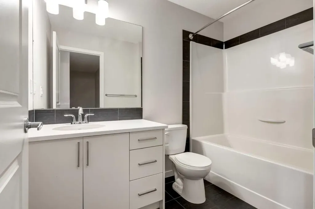 70 Howse Common NE Calgary AB T3P 0V3