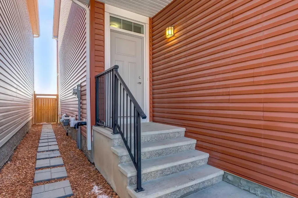70 Howse Common NE Calgary AB T3P 0V3