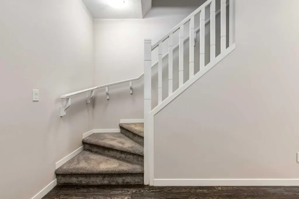 70 Howse Common NE Calgary AB T3P 0V3