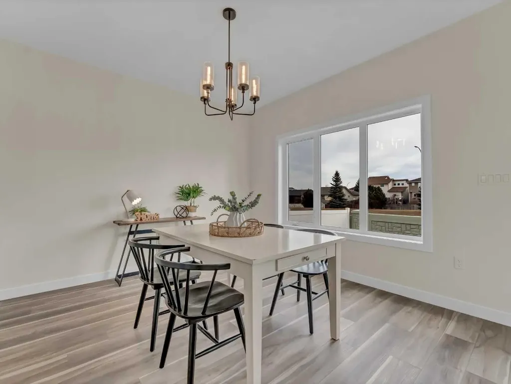 91 Sierra Road SW Medicine Hat AB T1B 4Y6