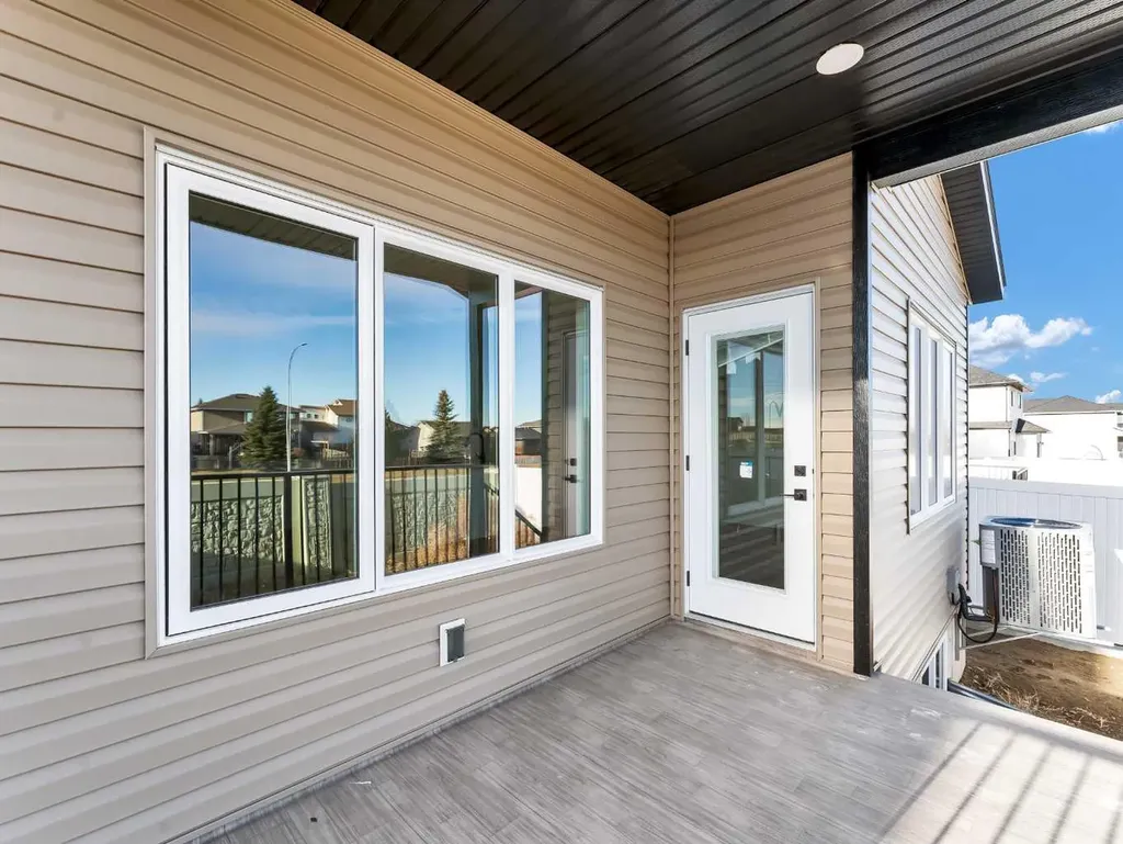 91 Sierra Road SW Medicine Hat AB T1B 4Y6