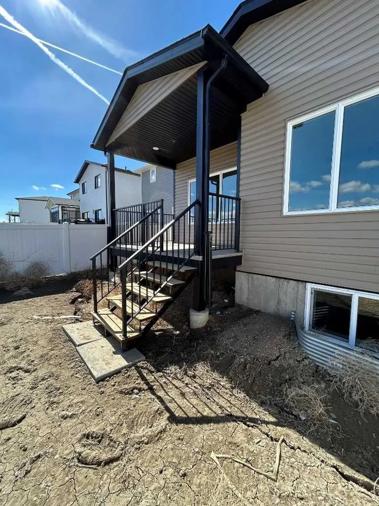 91 Sierra Road SW Medicine Hat AB T1B 4Y6
